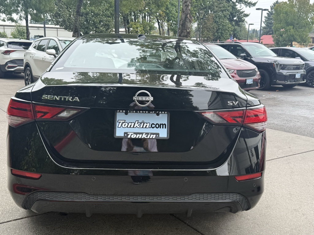 2024 Nissan Sentra SV photo 9