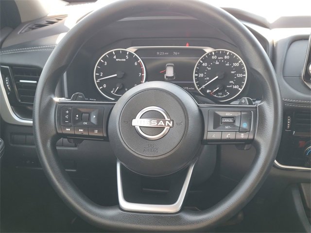 2022 Nissan Rogue SV photo 24