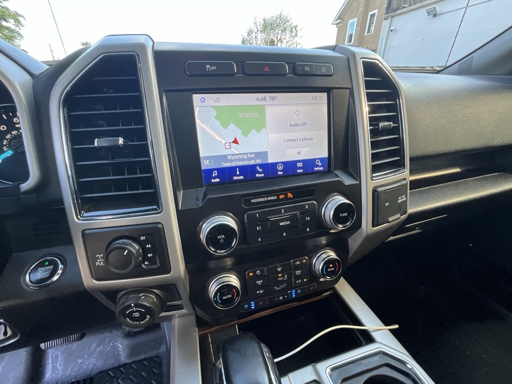 2020 Ford F-150 Lariat photo 19