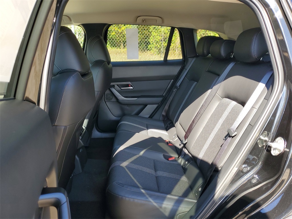 2025 Mazda CX-50 2.5 Select photo 12