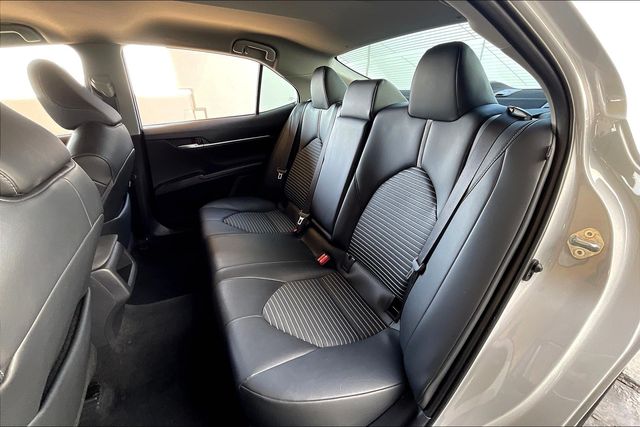 2023 Toyota Camry SE photo 26