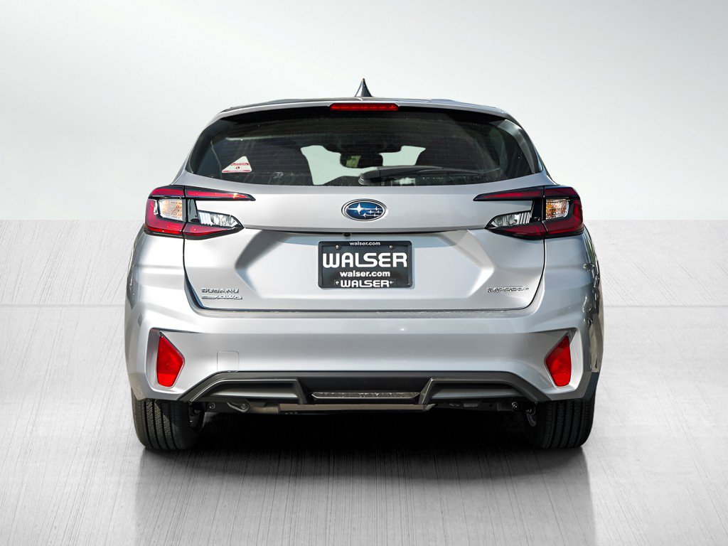2025 Subaru Impreza Base photo 4