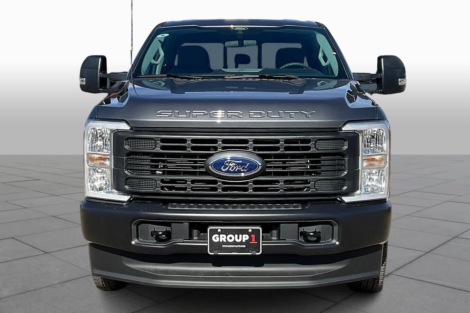 2026 Ford F-350 XL photo 3