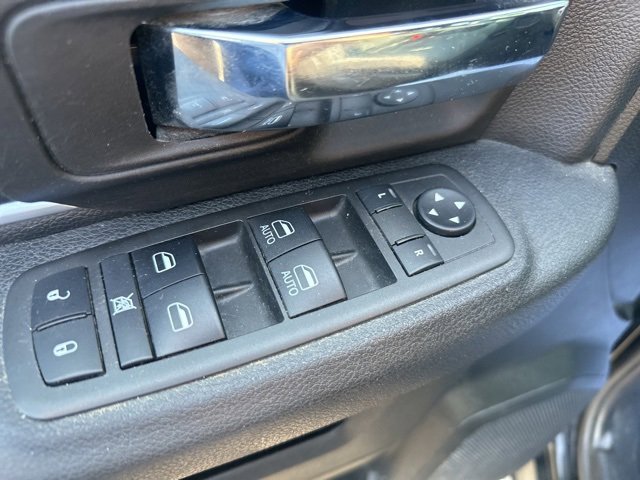 2021 Ram 1500 Classic Warlock photo 10