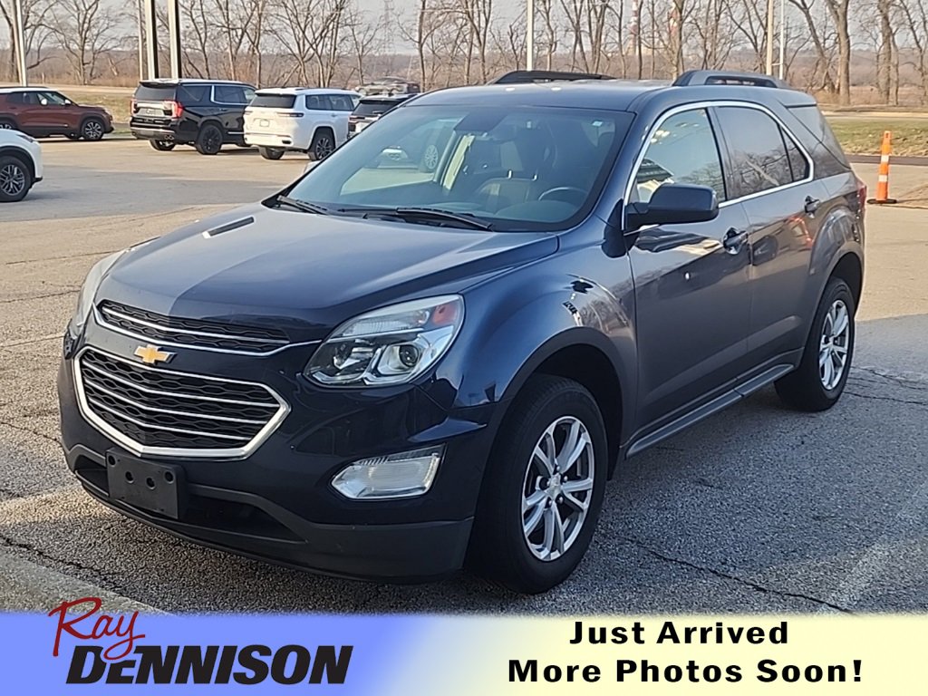 2017 Chevrolet Equinox LT's photo