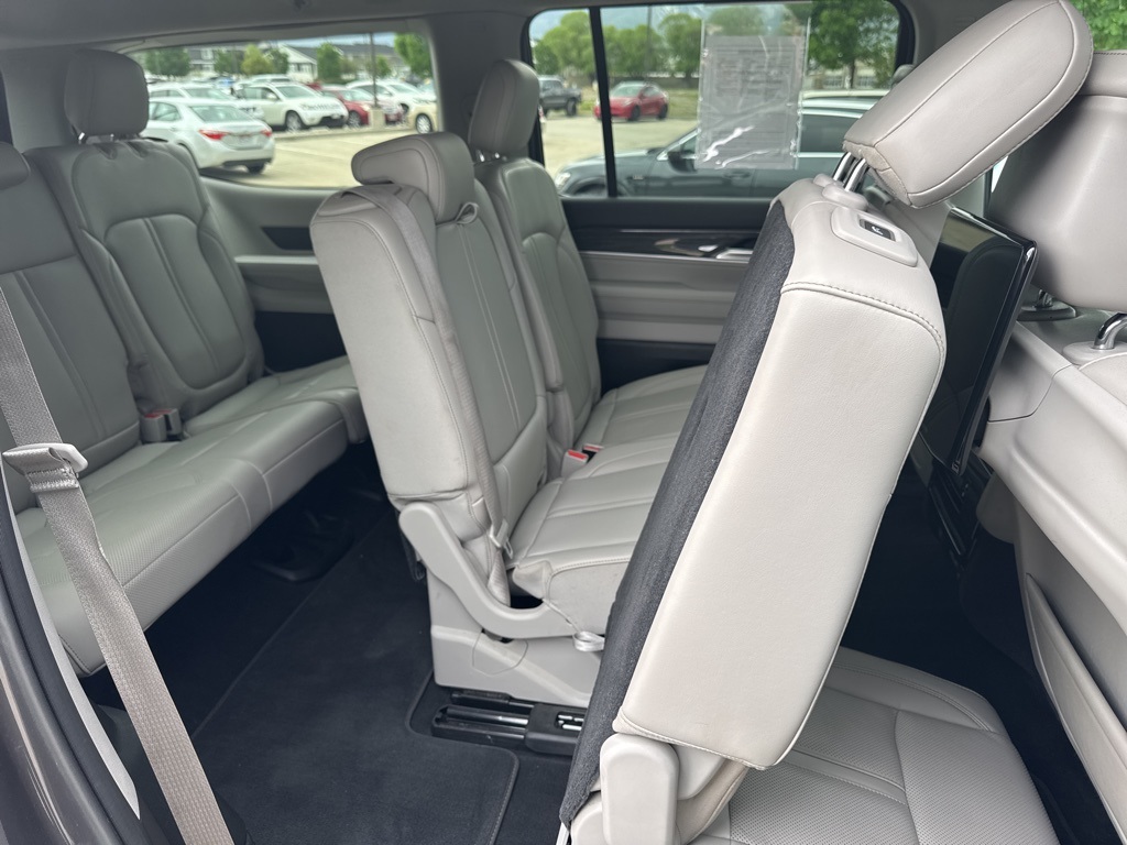 2022 Jeep Wagoneer Series II photo 23