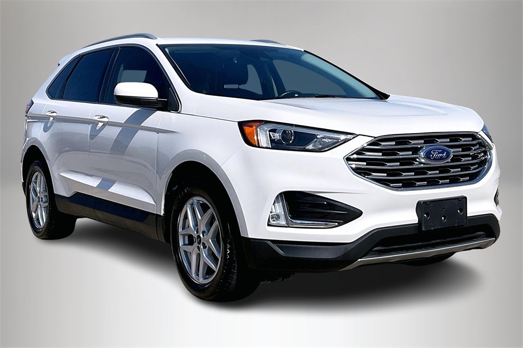 2022 Ford Edge SEL's photo