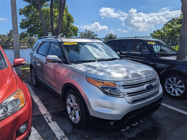 2011 Ford Explorer Limited photo 2