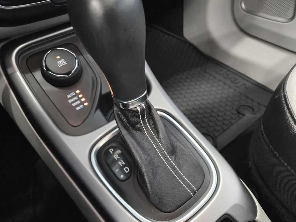 2018 Jeep Compass Latitude photo 25