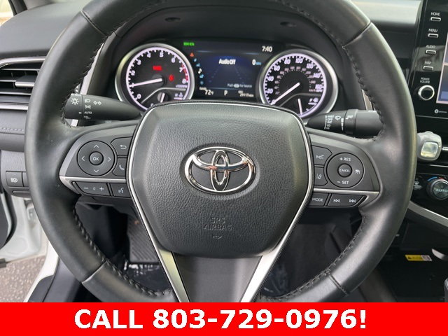 2023 Toyota Camry XLE V6 photo 19