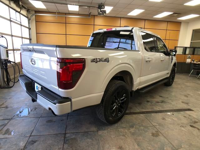2025 Ford F-150 XLT photo 4