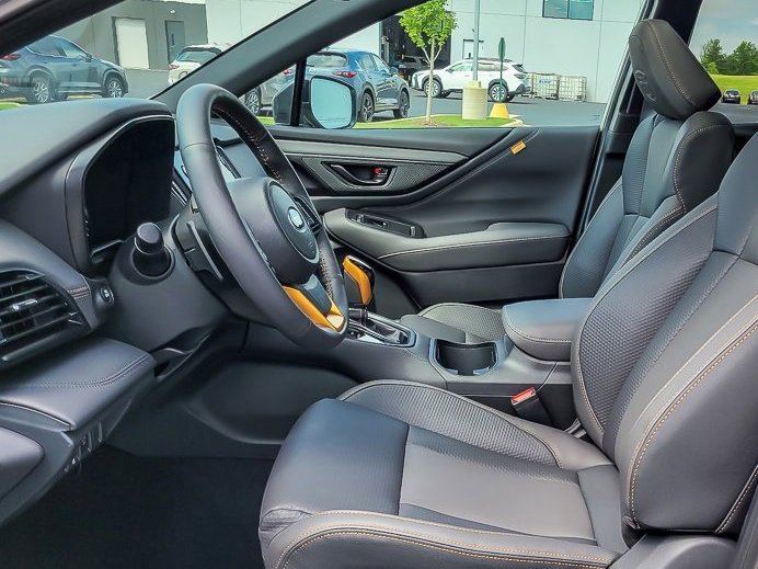 2025 SUBARU OUTBACK - Image 7