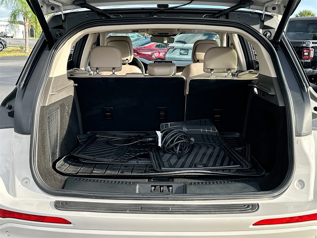 2022 Lincoln Corsair Grand Touring photo 25