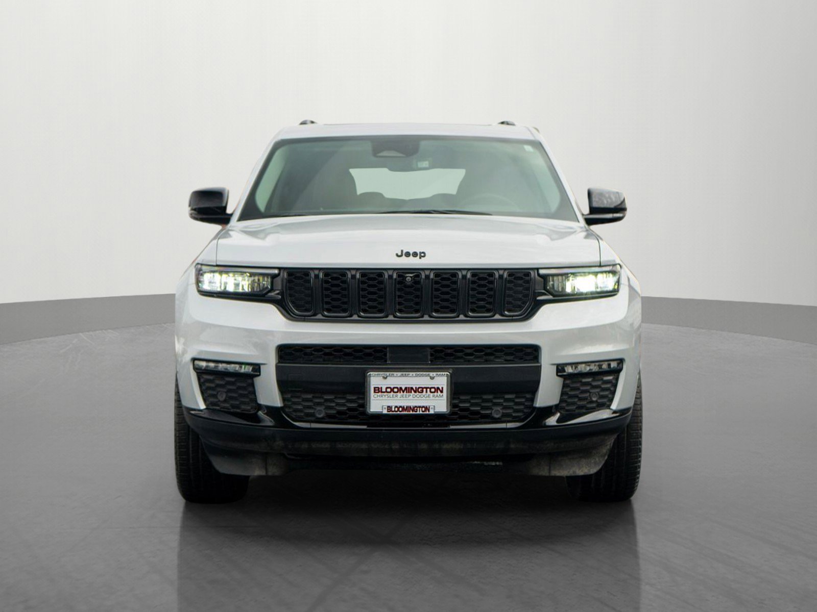 Used 2023 Jeep Grand Cherokee L Limited with VIN 1C4RJKBG6P8846431 for sale in Minneapolis, Minnesota