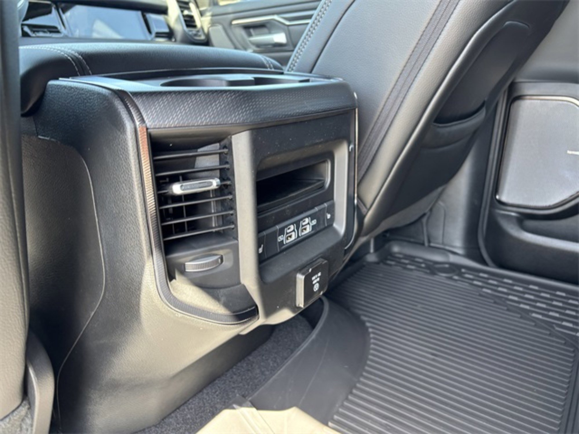 2025 Ram 1500 Rebel photo 20