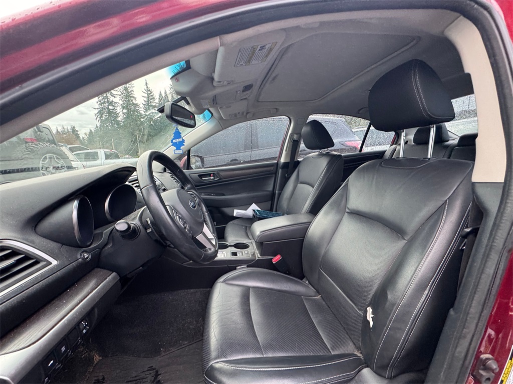 2015 Subaru Legacy 3.6R Limited photo 3