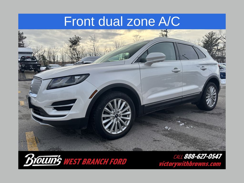 2019 Lincoln MKC Base's photo
