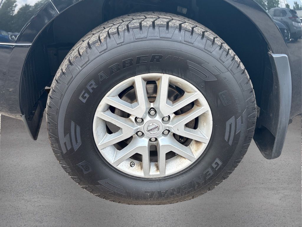 2018 Nissan Frontier SV photo 13