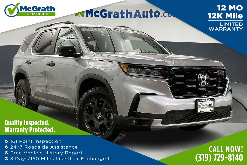 2025 Honda Pilot TrailSport's photo