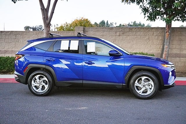 Used 2023 Blue Hyundai SEL image 6