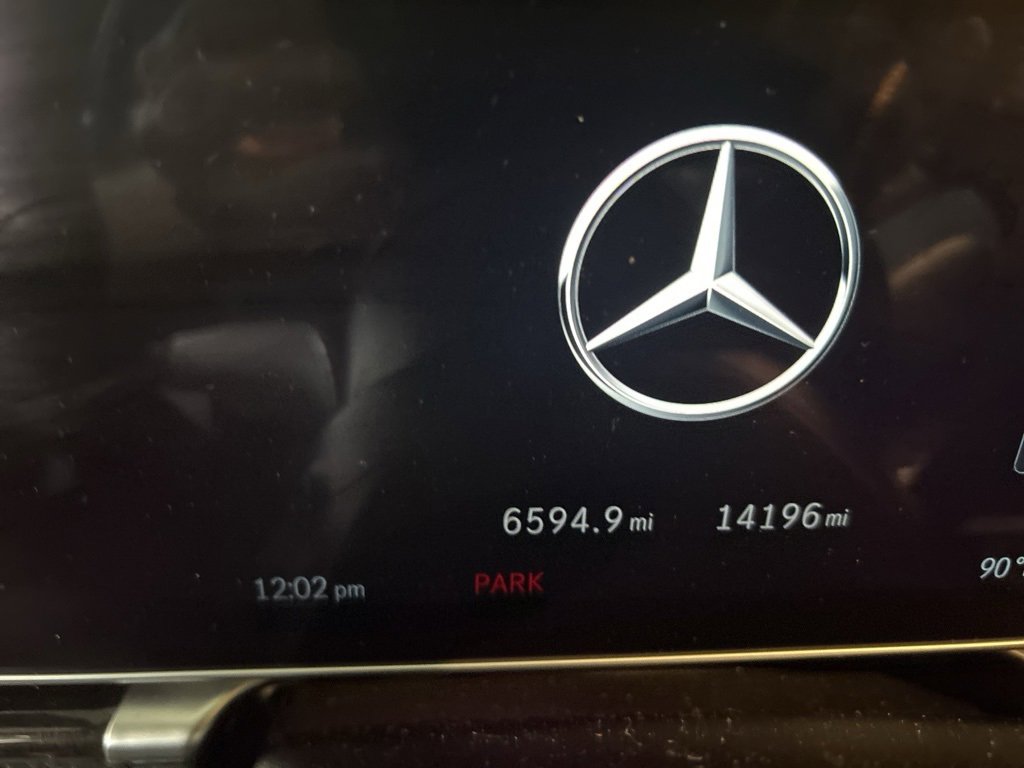 2023 Mercedes Benz S 580 4MATIC photo 4