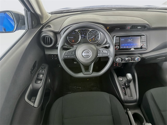 2025 Nissan Kicks Play S photo 19