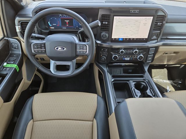2026 Ford F-350 Lariat photo 4