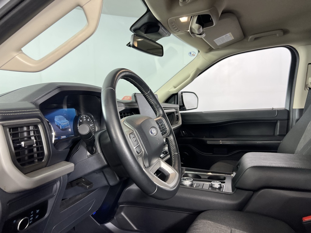 2024 Ford Expedition XLT photo 20