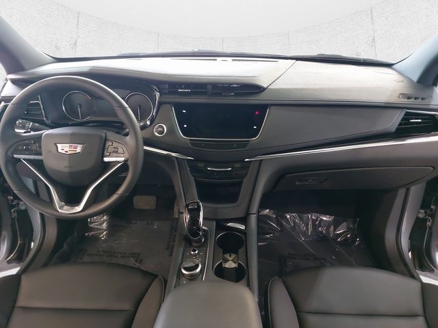 2025 Cadillac XT6 Luxury photo 9