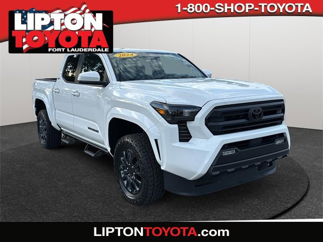 2024 Toyota Tacoma SR5's photo