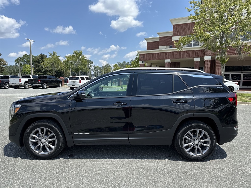 2024 Gmc Terrain SLT photo 5