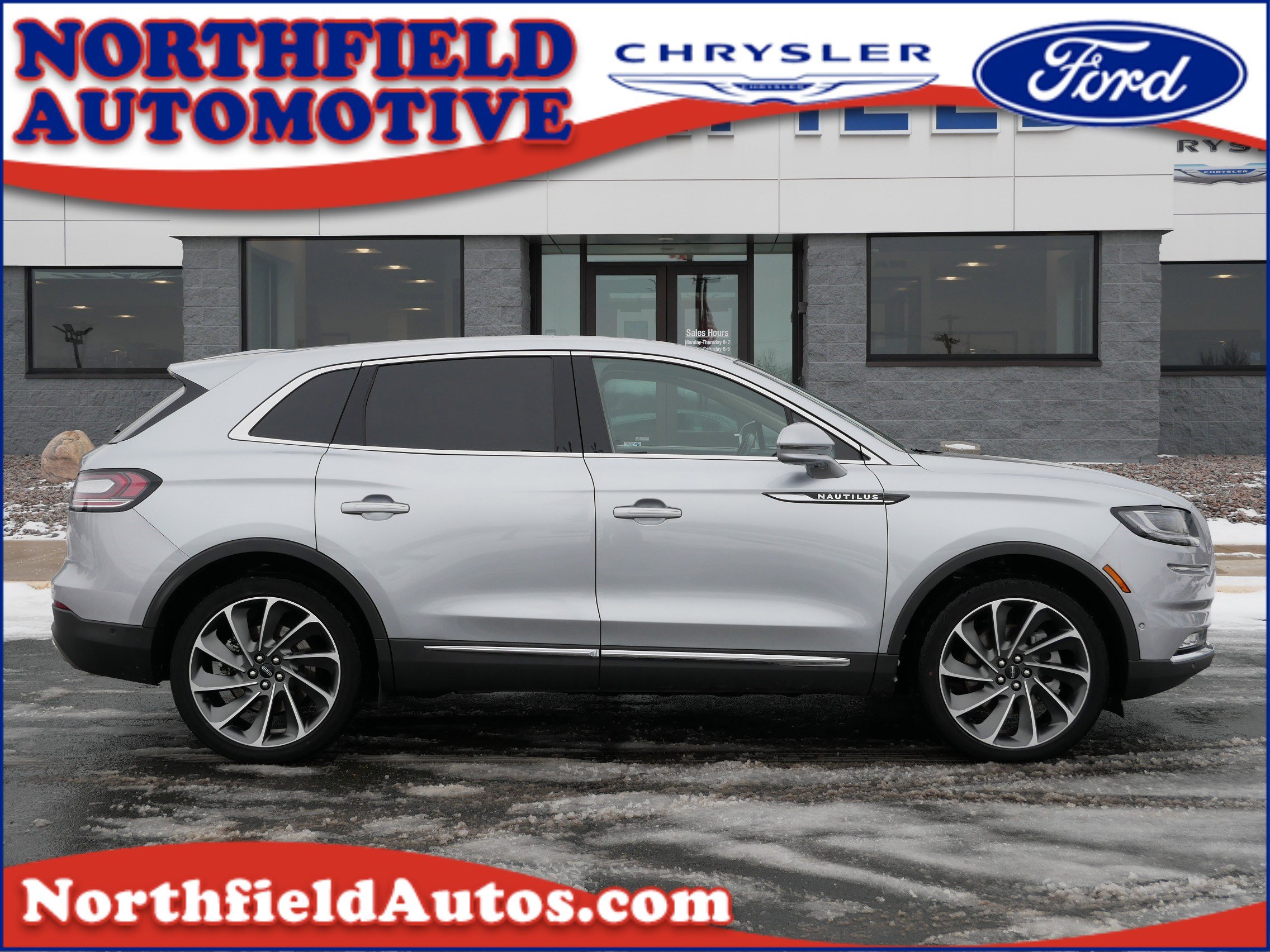 2023 Lincoln Nautilus Reserve's photo