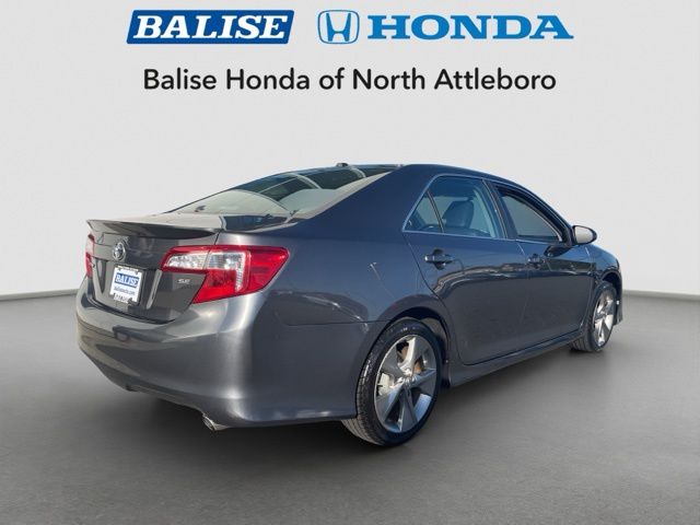 2014 Toyota Camry L photo 4
