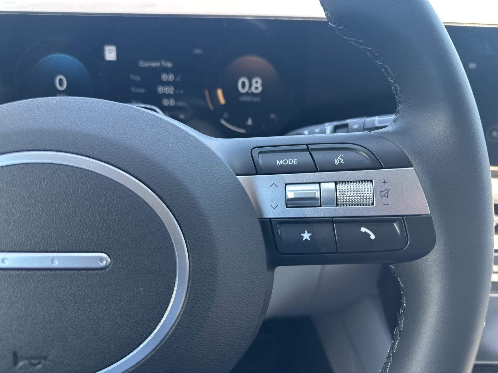 2025 Hyundai Tucson SEL Convenience photo 16