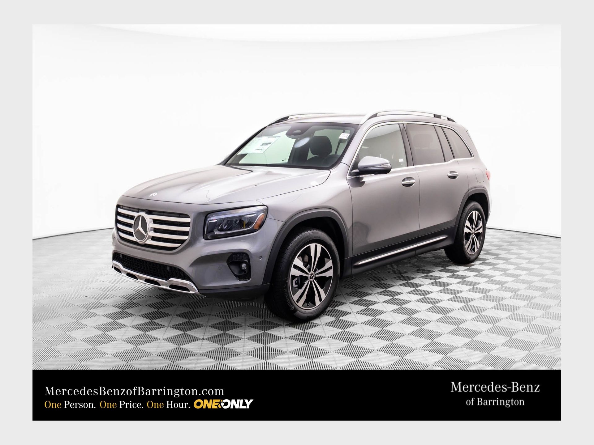 2026 Mercedes-Benz GLB GLB 250's photo