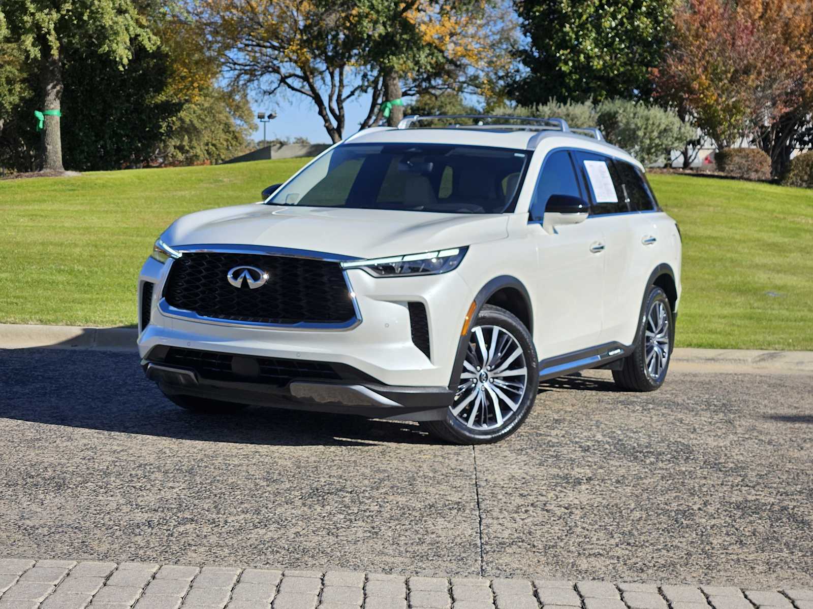 2023 INFINITI QX60 SENSORY's photo