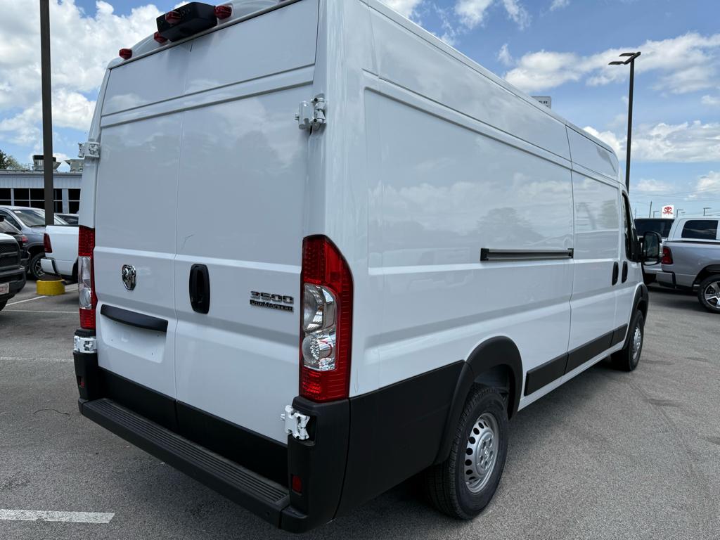 2025 Ram ProMaster 3500 photo 2
