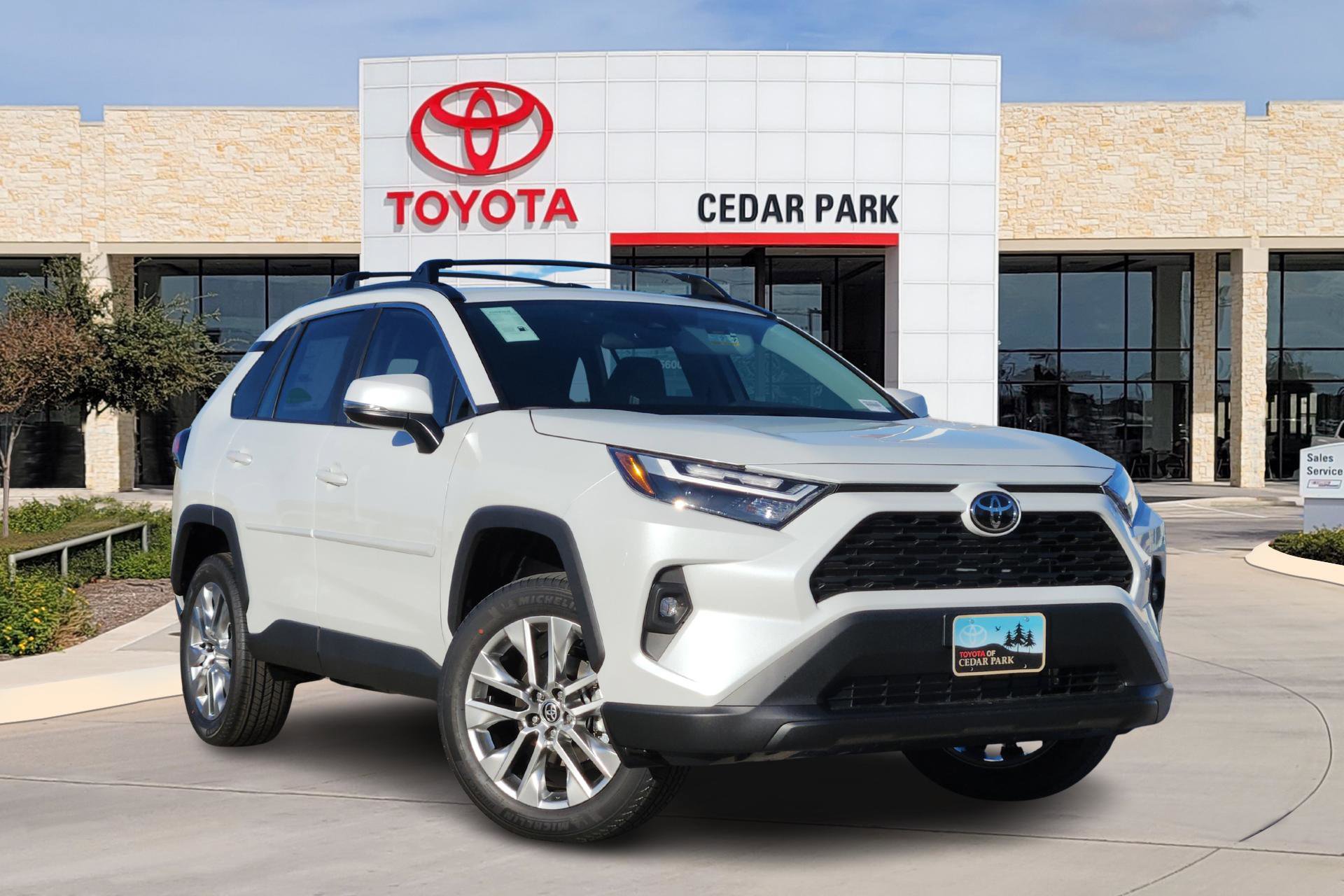 2025 Toyota RAV4 XLE Premium's photo