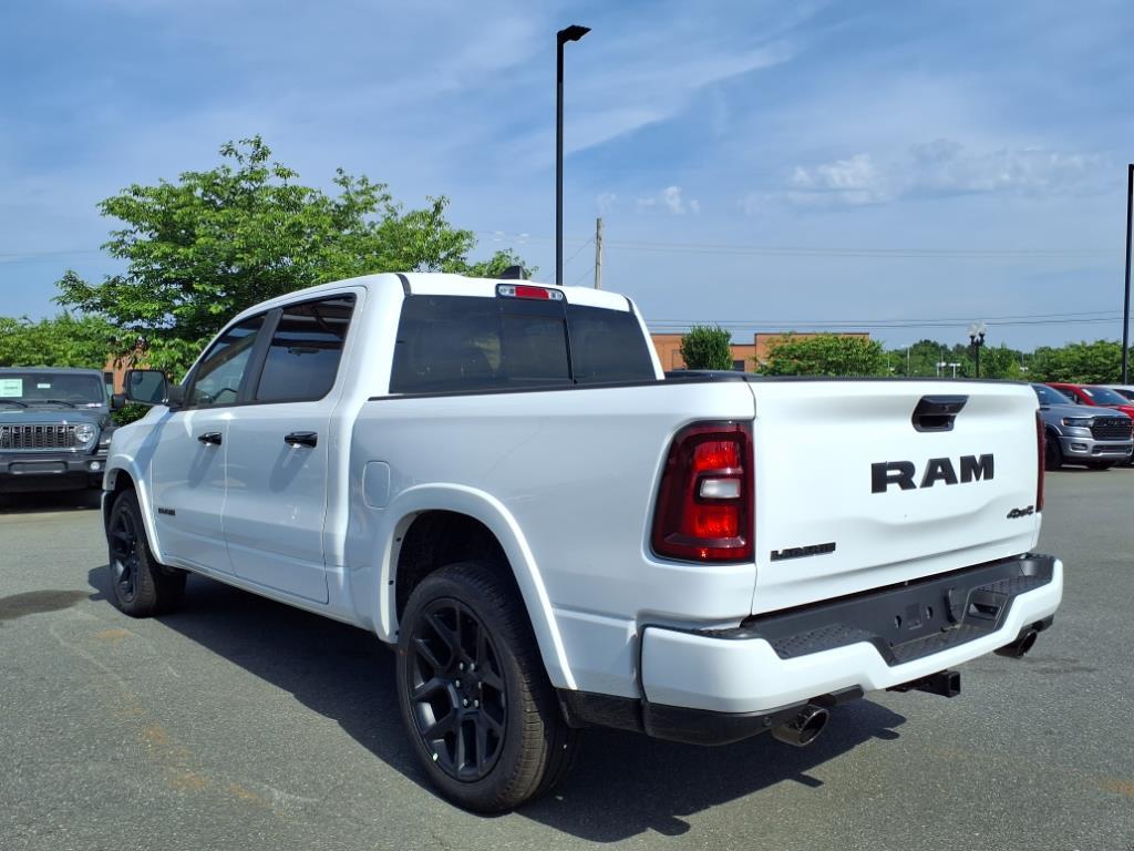 2025 Ram 1500 Laramie photo 17