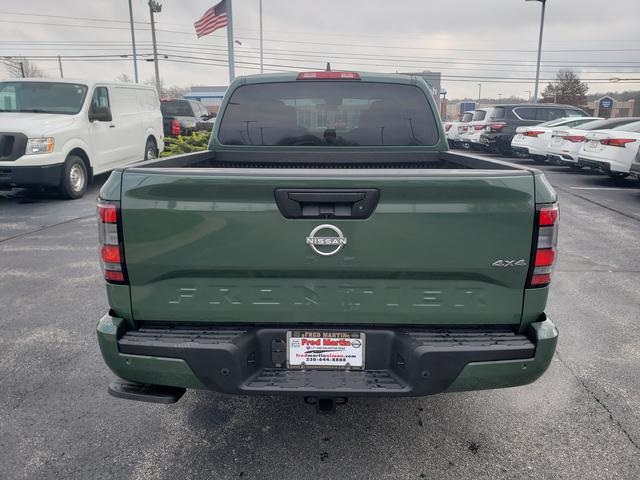 2025 Nissan Frontier Crew Cab SV photo 6