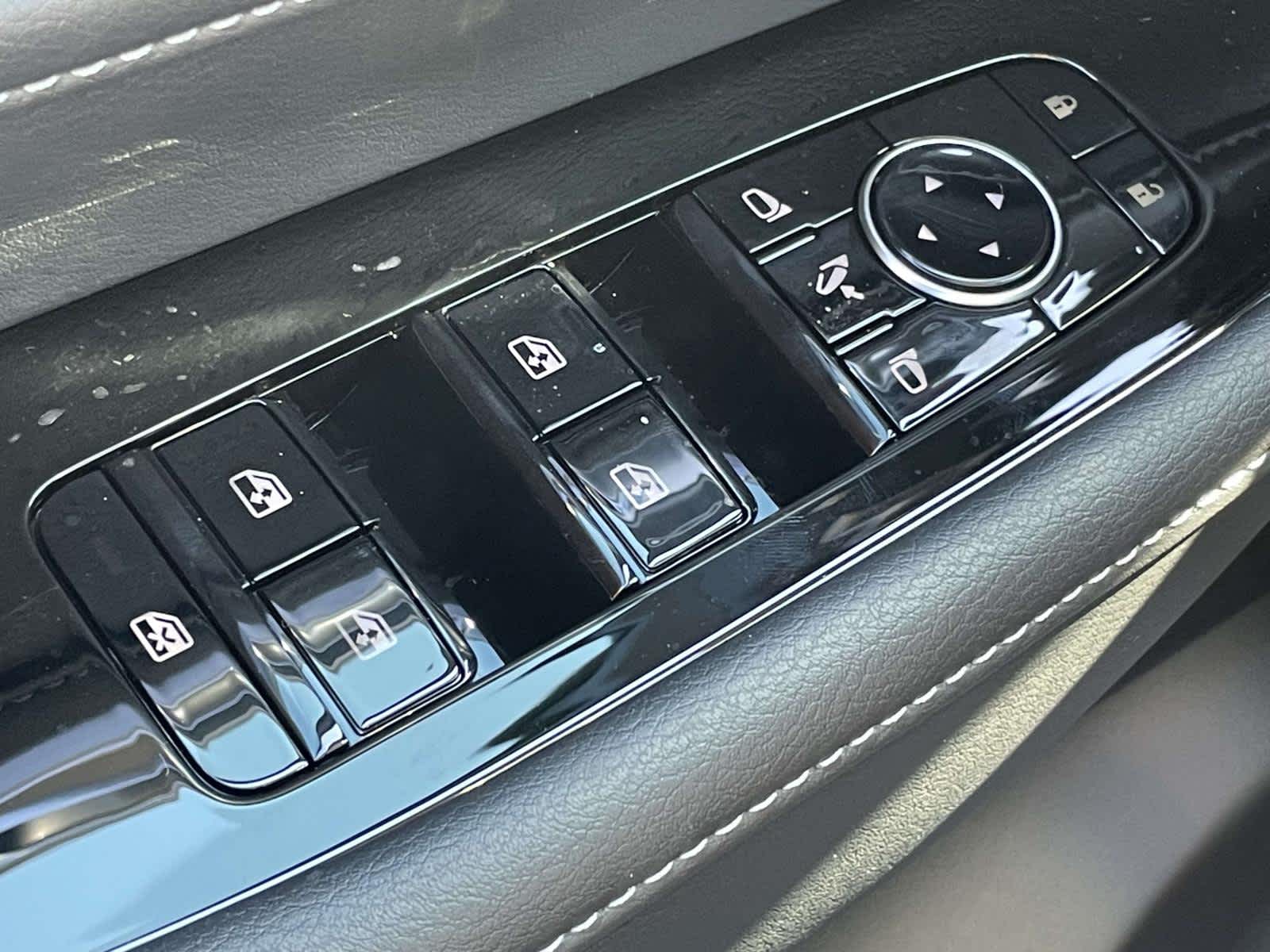 2026 Infiniti QX80 Pure photo 27