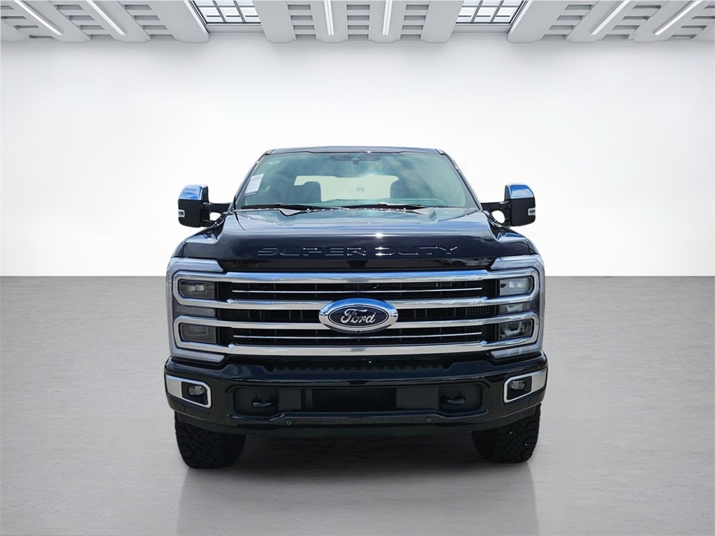 2026 Ford F-250 Platinum photo 3
