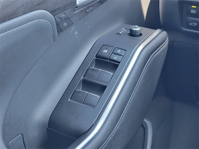 2023 Toyota Highlander Limited photo 22