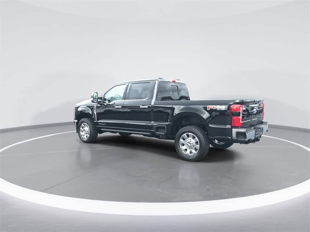 2025 Ford F-250 Lariat photo 5