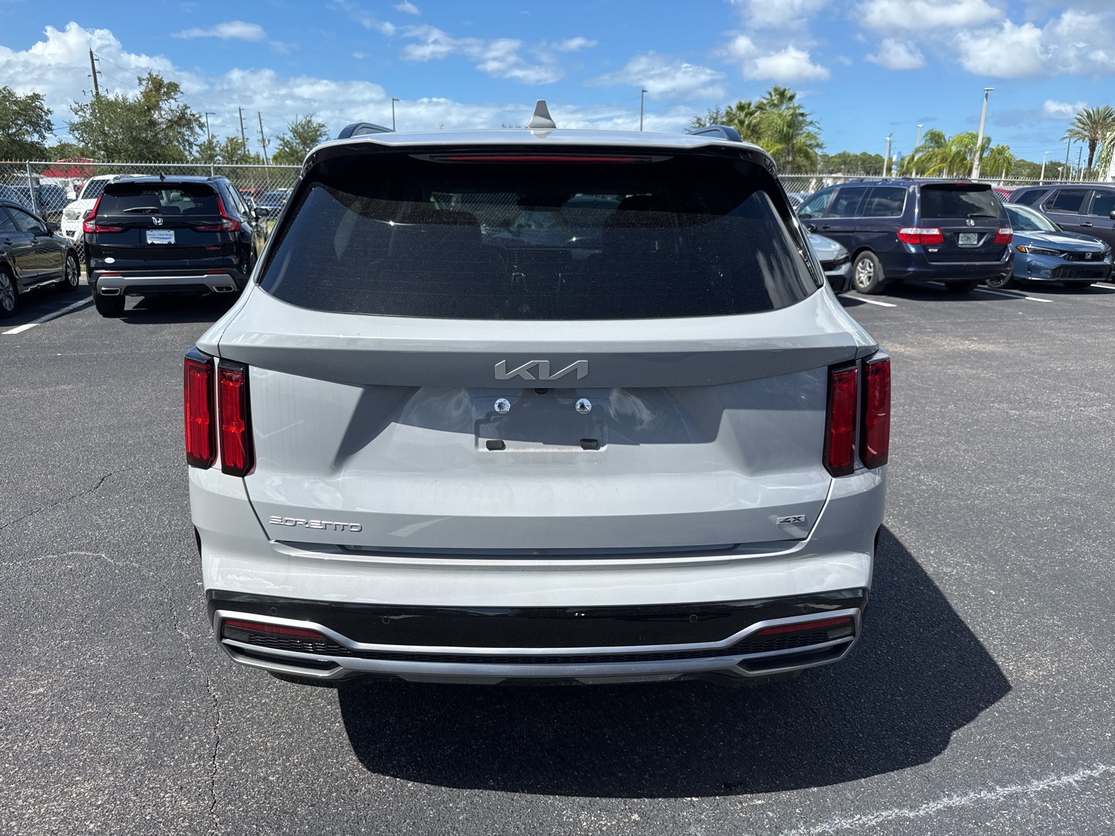 2023 Kia Sorento SX photo 4
