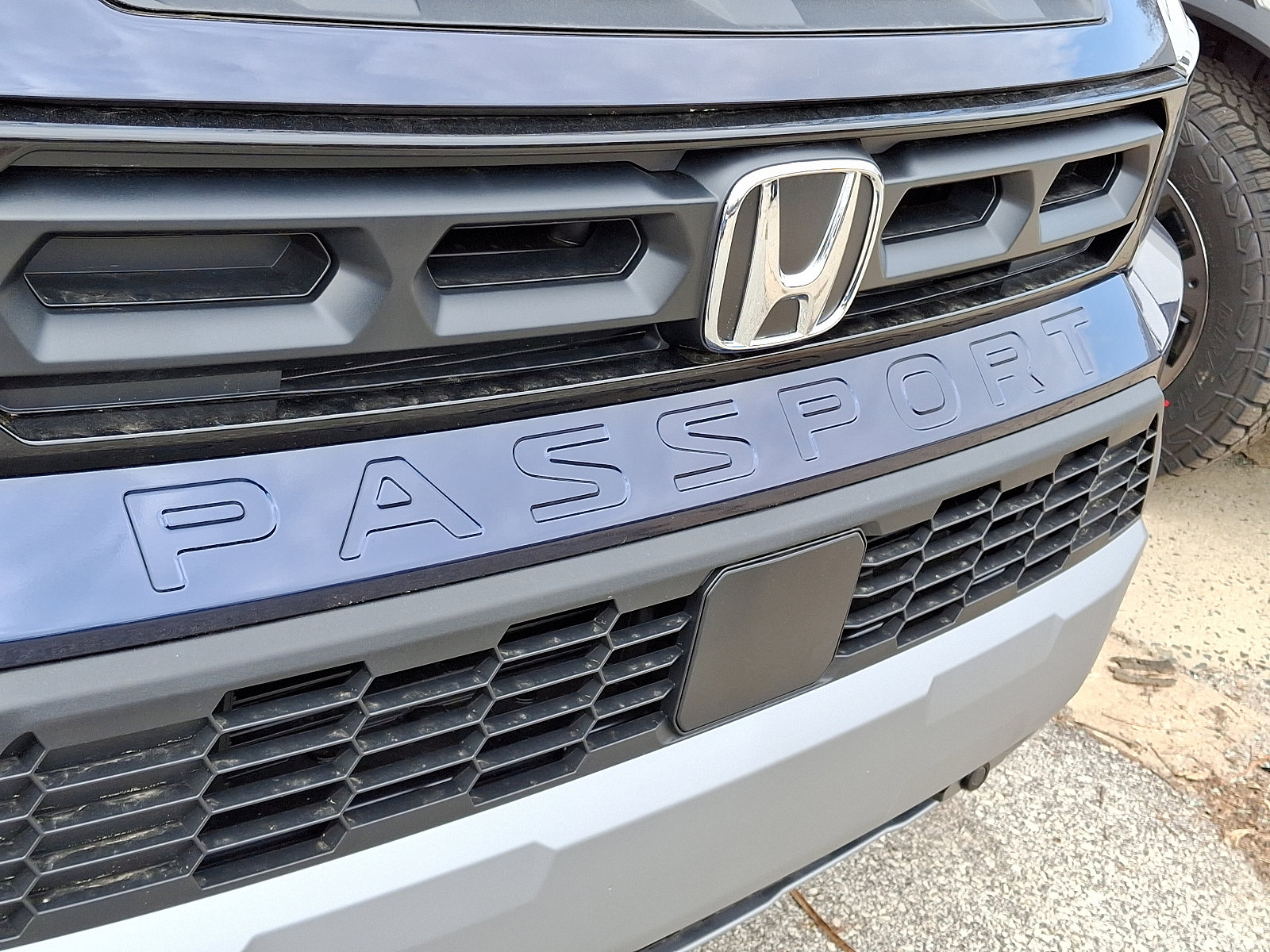 2026 Honda Passport photo 4