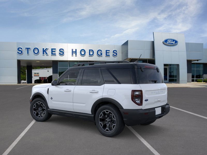 2025 Ford Bronco Sport Outer Banks photo 2