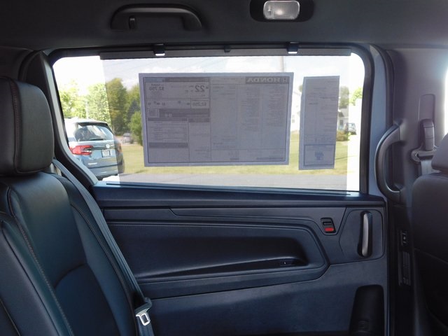 2026 Honda Odyssey photo 23
