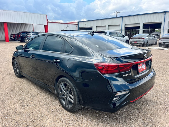 2020 Kia Forte GT-Line photo 4