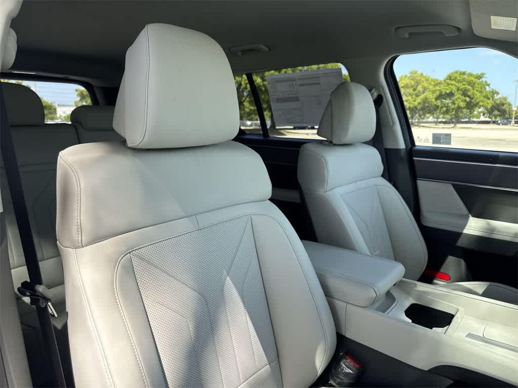 2026 Hyundai Santa Fe SEL photo 22